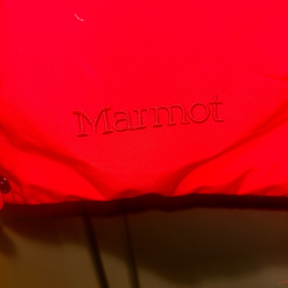 Marmot ( Excellent Brand) Women's GORE TEX Ski Jacket - Shell/ / Attached Hood - Picture 3 of 10